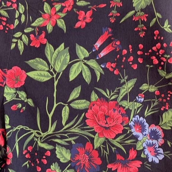 J. McLaughlin Navy‎ Floral Pants 10 - Picture 2 of 6